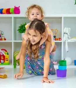 Brinquedo certo, dinheiro bem gasto: guia para meninos de 5 a 7 anos Brinquedo certo, dinheiro bem gasto: guia para meninos de 5 a 7 anos